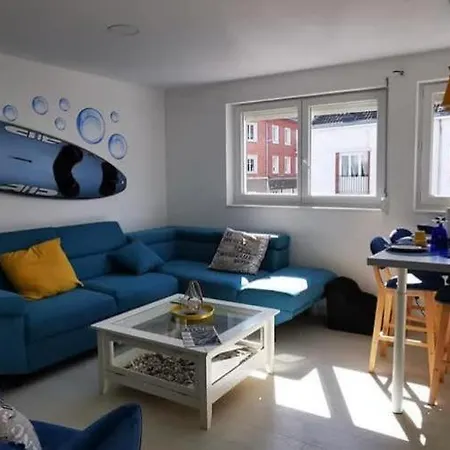 Apartment Les Bulles Marine Calais